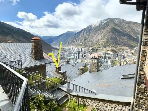 MAISON MITOYENNE À SA CALMA · VUES UNIQUES · SOLEIL TOUTE LA JOURNÉE · 4 PLACES DE STATIONNEMENT