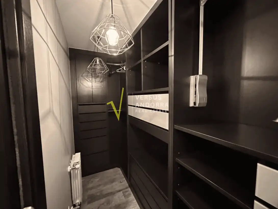 Exclusivo dúplex luminoso con jardines privados en Aldosa de la Massana