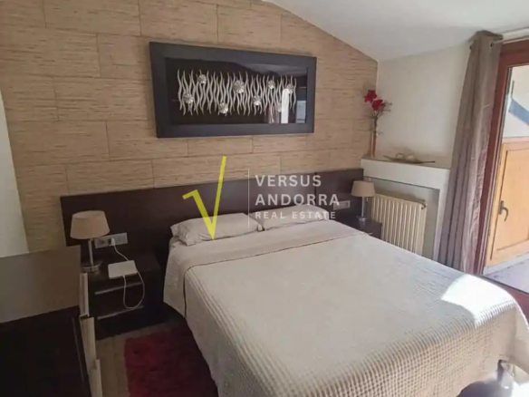 ÁTICO EN VENTA EN ENCAMP – TERRAZA DE 35 M², MUCHA LUZ Y EXCELENTE DISTRIBUCIÓN