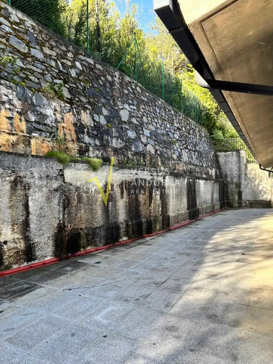 XALET D'OBRA NOVA A ESTRENAR A SANT JULIÀ (AIXIRIVALL) – VISTES OBERTES, JARDÍ I GRANS TERRASSES