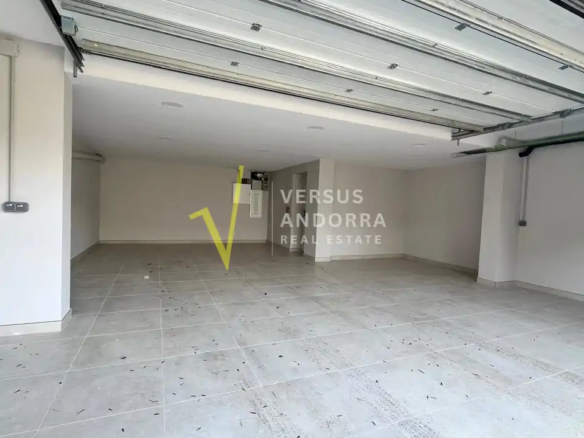 XALET D'OBRA NOVA A ESTRENAR A SANT JULIÀ (AIXIRIVALL) – VISTES OBERTES, JARDÍ I GRANS TERRASSES