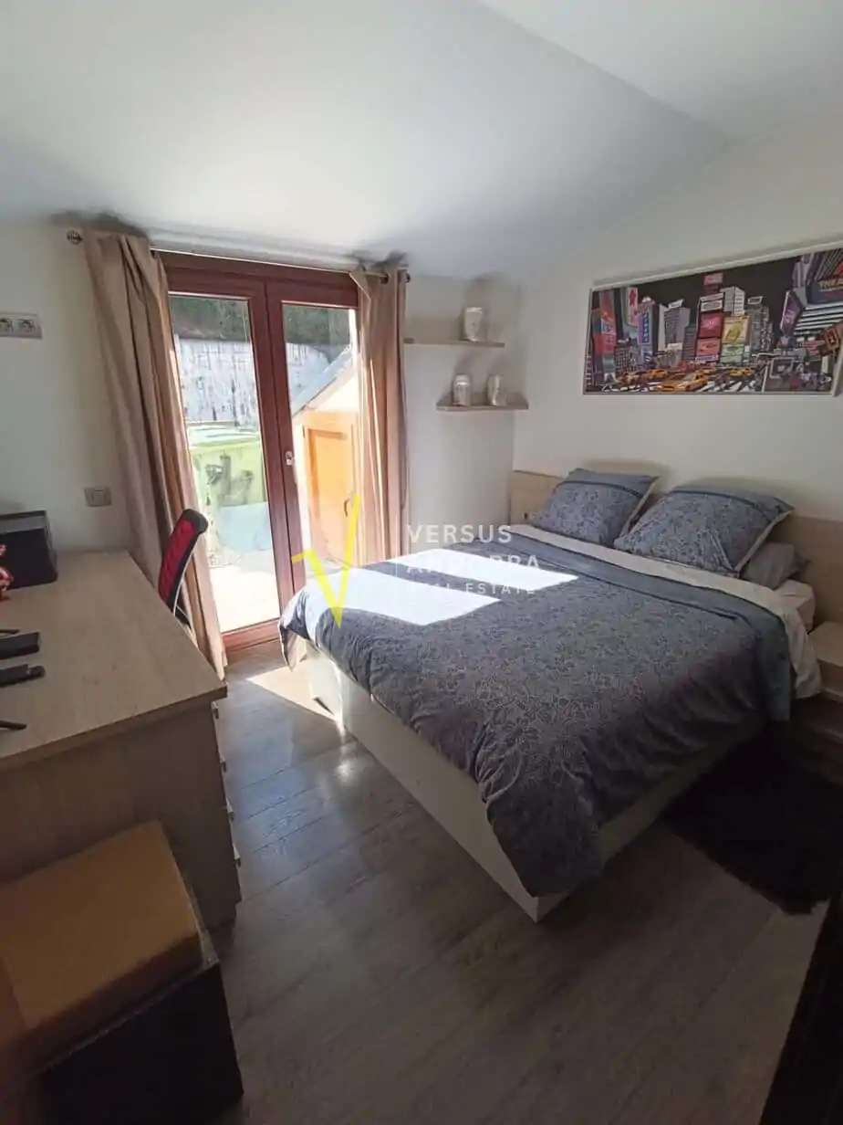 ÁTICO EN VENTA EN ENCAMP – TERRAZA DE 35 M², MUCHA LUZ Y EXCELENTE DISTRIBUCIÓN