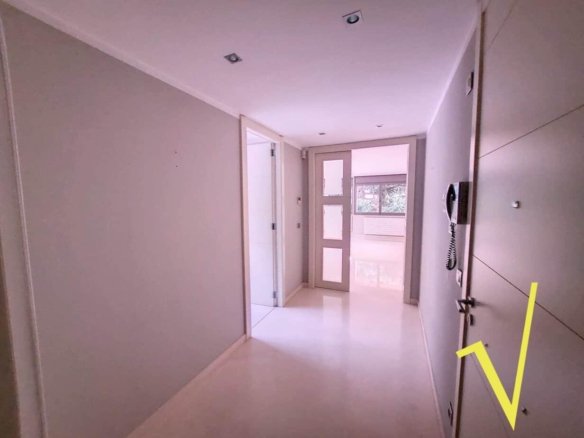 Piso lujo 3 habitaciones centro Escaldes