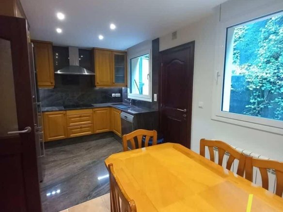 Exclusive town house Andorra la Vella