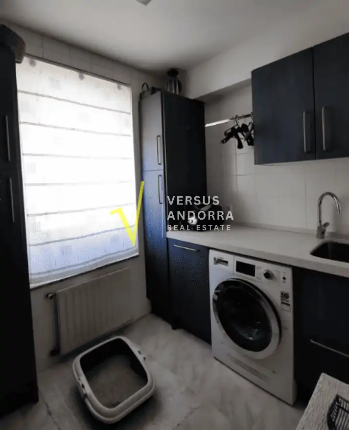Casa en venta en Escaldes-Engordany – Chalet unifamiliar con vistas y garaje