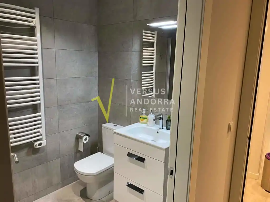 Appartement d'investissement au centre d'Andorre près de l'hôpital – Haute rentabilité et contrat en vigueur jusqu'en 2030