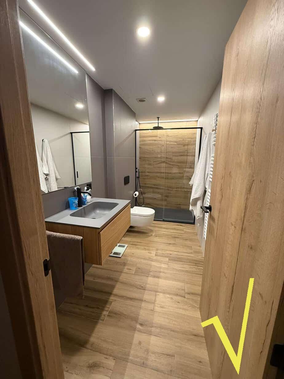 En el Tarter- piso de alto standing de obra reciente con spa, parking y servicios premium