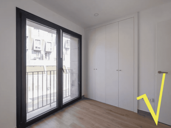 Piso en venta de 3 habitaciones con terraza y vistas despejadas en zona tranquila