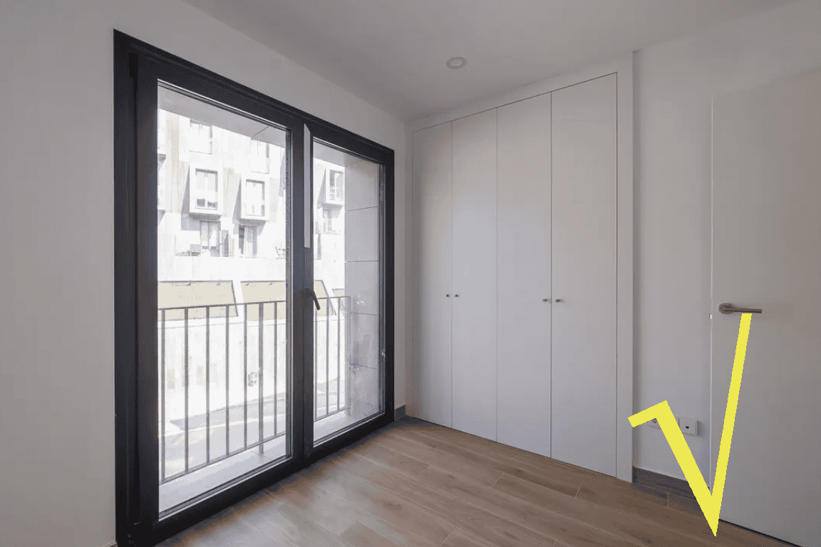 Piso en venta de 3 habitaciones con terraza y vistas despejadas en zona tranquila