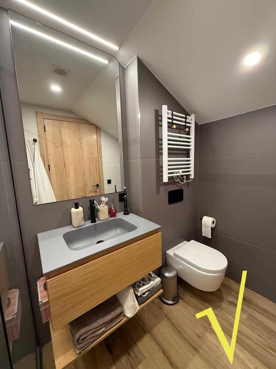 En el Tarter- piso de alto standing de obra reciente con spa, parking y servicios premium