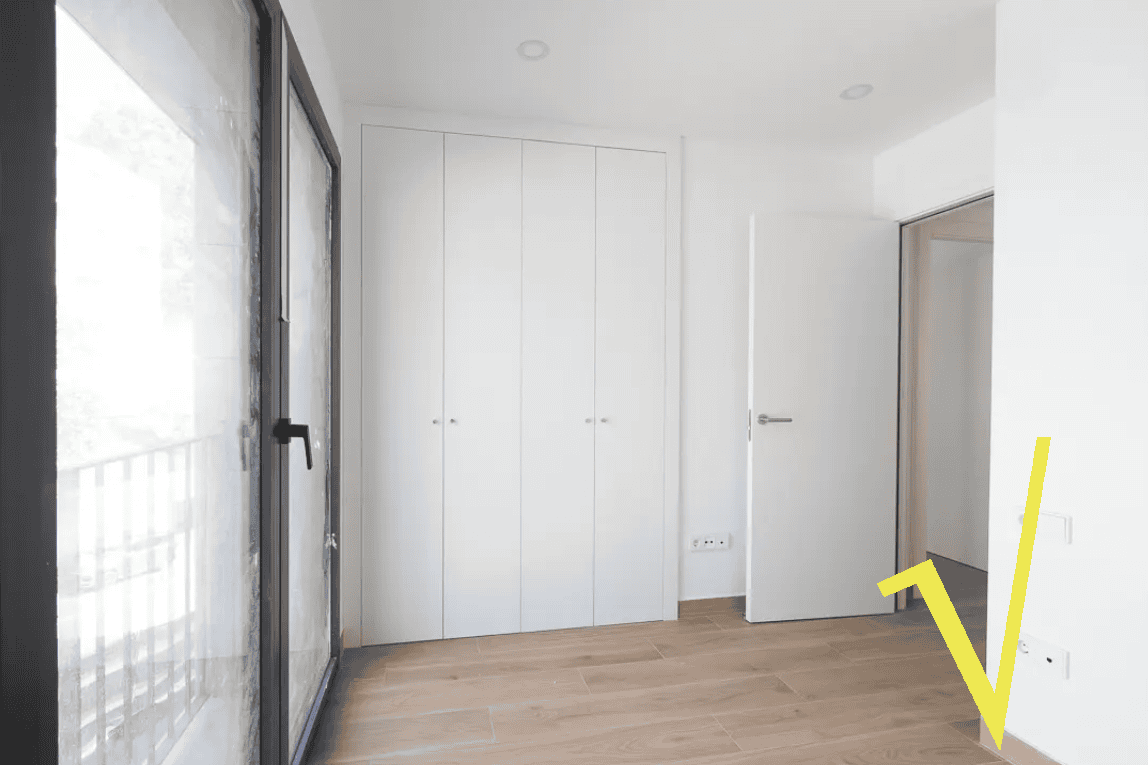 Piso en venta de 3 habitaciones con terraza y vistas despejadas en zona tranquila