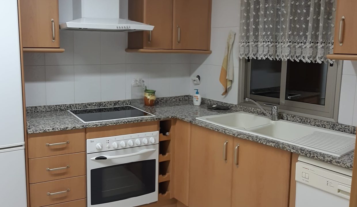 Piso 4 habitaciones venta versus andorra (14)