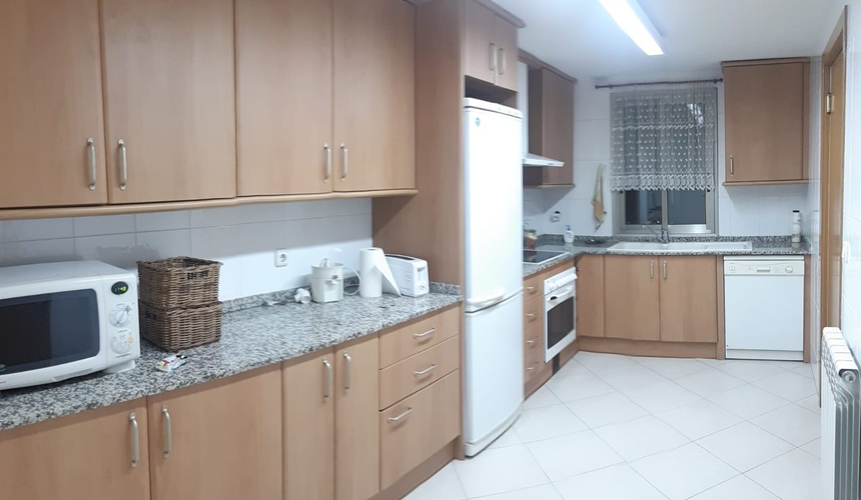 Piso 4 habitaciones venta versus andorra (3)