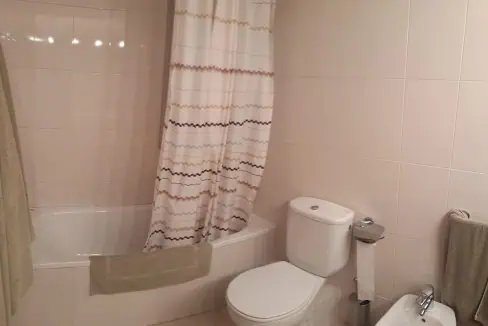 Piso 4 habitaciones venta versus andorra (9)