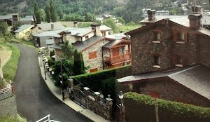 Versus-Andorra place picture