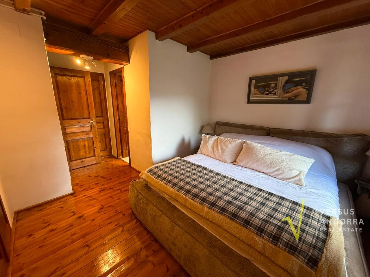PLANTA BAJA EN ORDINO + JARDÍN PRIVADO + 3 HABITACIONES + CHIMENEA + PARKING