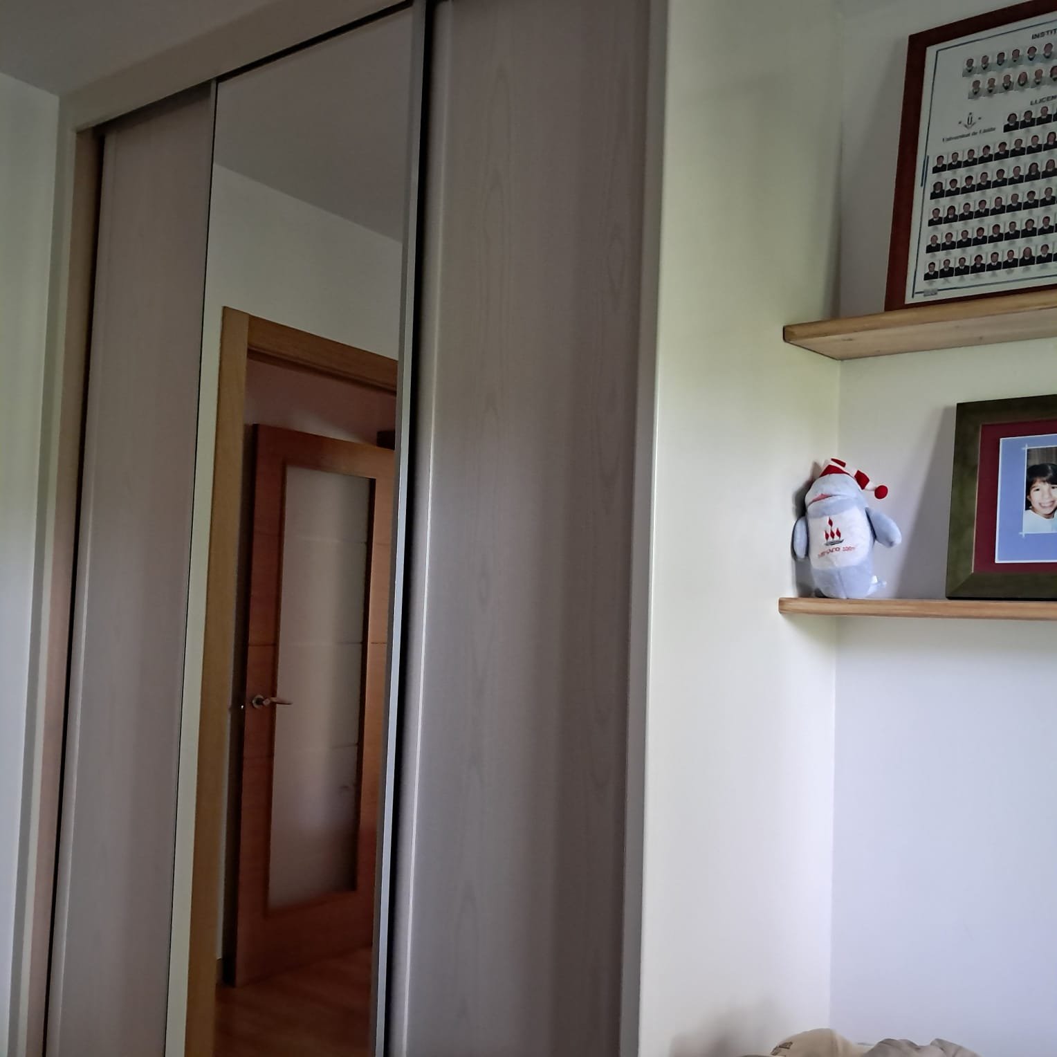 PISO REFORMADO DE 3 HABITACIONES + 2 BAÑOS + TERRAZA CERRADA + PARKING DOBLE EN ENCAMP