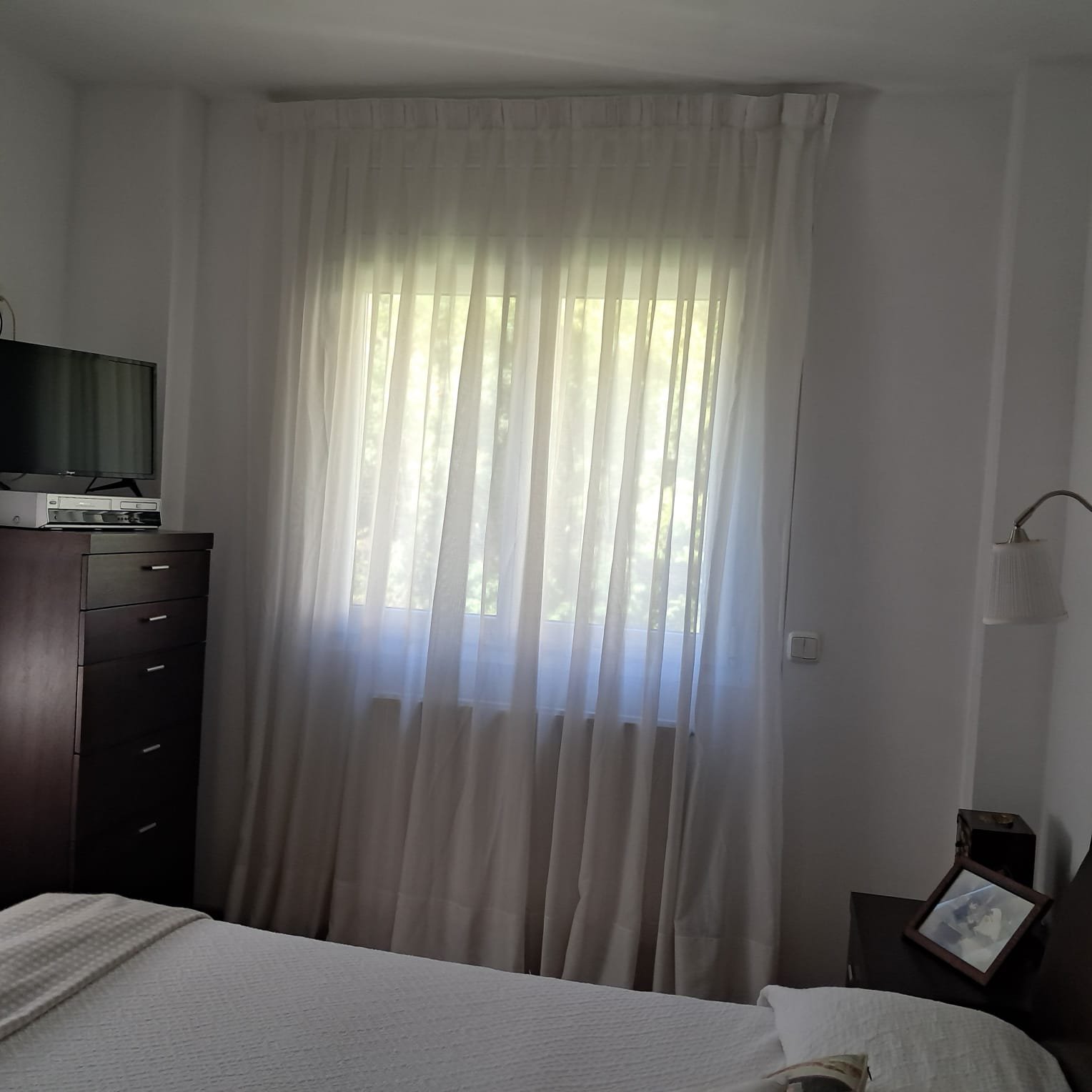 PISO REFORMADO DE 3 HABITACIONES + 2 BAÑOS + TERRAZA CERRADA + PARKING DOBLE EN ENCAMP