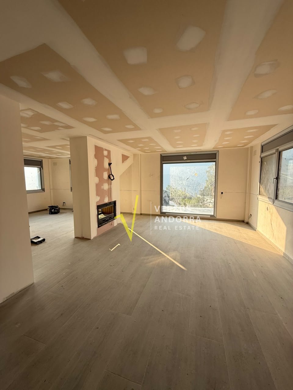 CASA DE OBRA NUEVA EN JUBERRI + 4 HABITACIONES + TERRAZAS + ASCENSOR + AMPLIO GARAJE
